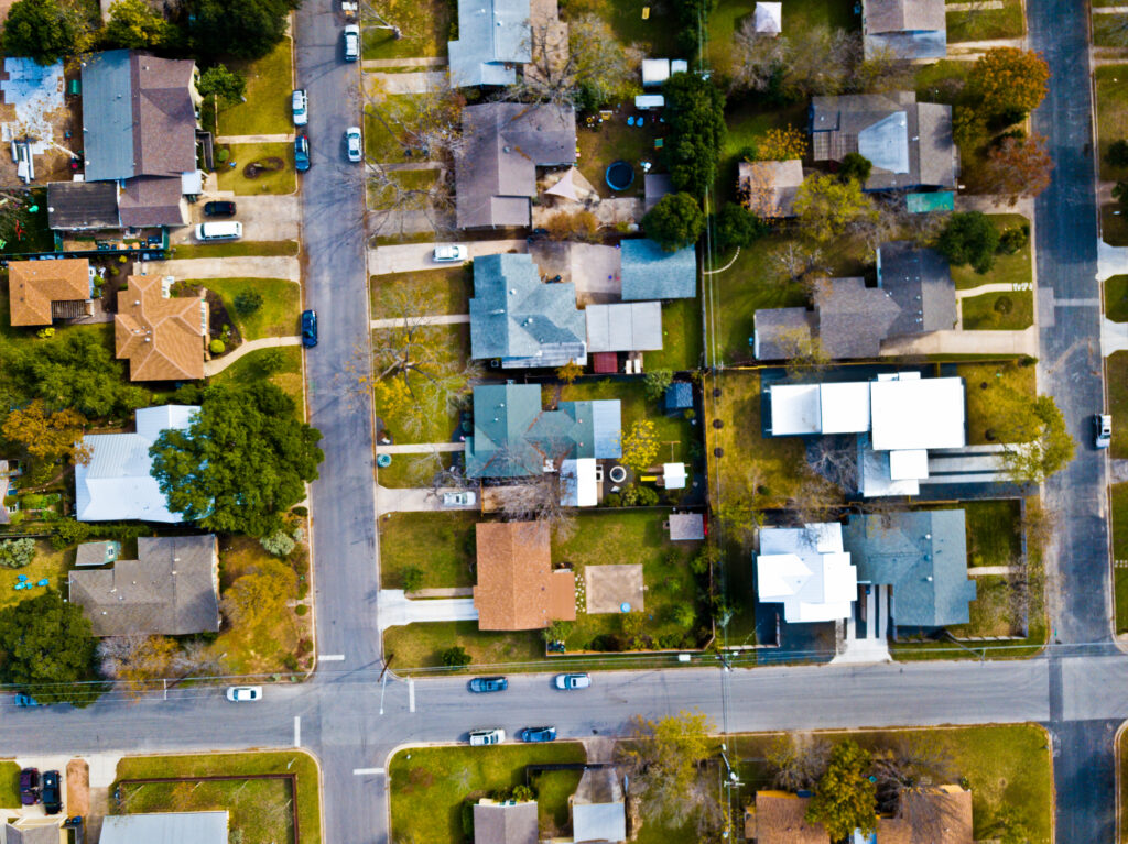 Attending House from the sky